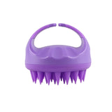 Brosse silicone utilisée sous la douche